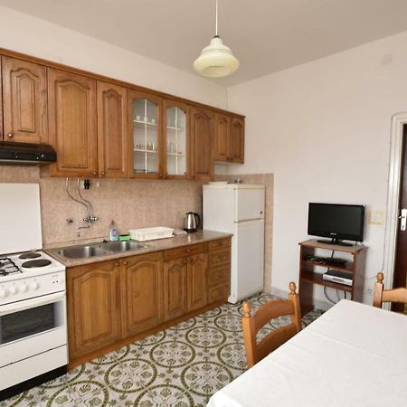 Apartment Damir Primosten Luaran gambar