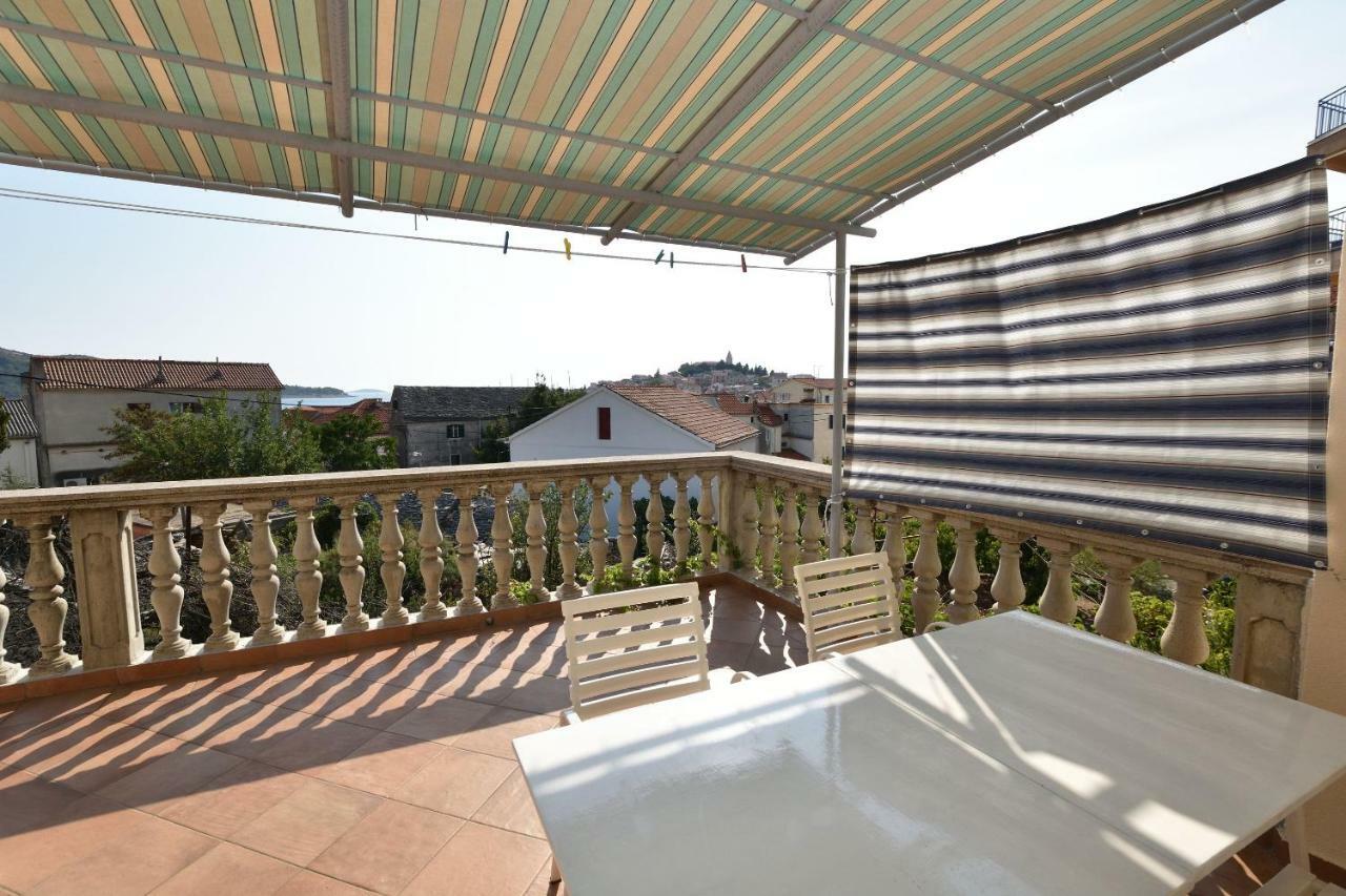Apartment Damir Primosten Luaran gambar
