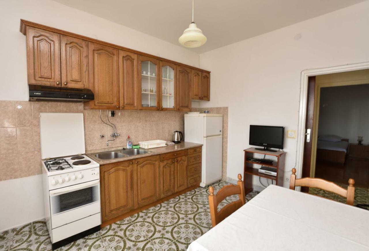 Apartment Damir Primosten Luaran gambar
