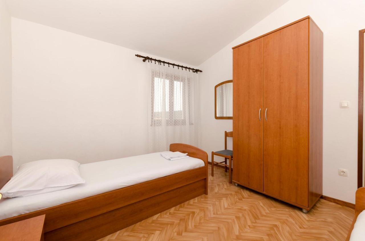 Apartment Damir Primosten Luaran gambar